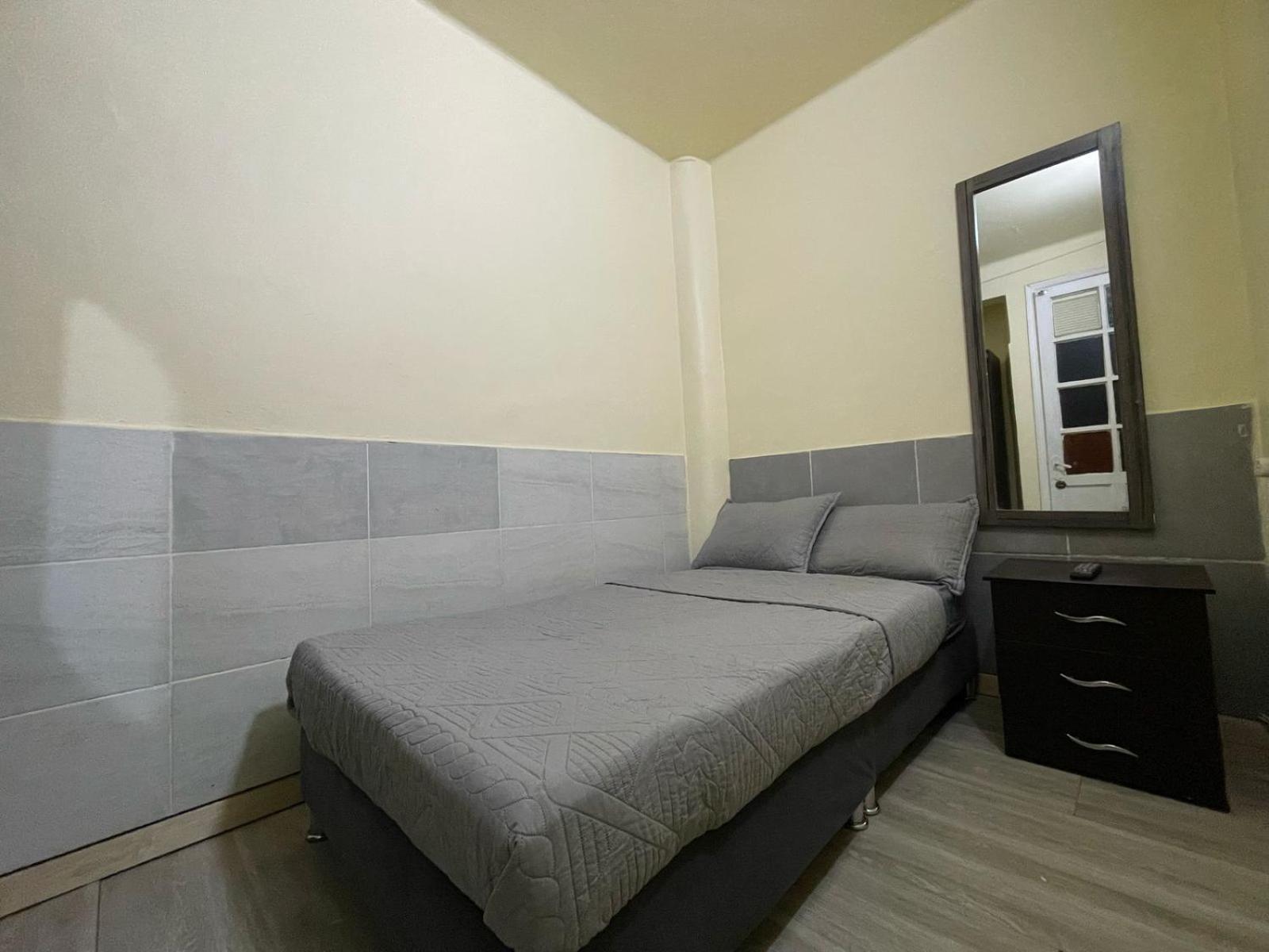 Hostel Quinta Camacho Богота Екстериор снимка